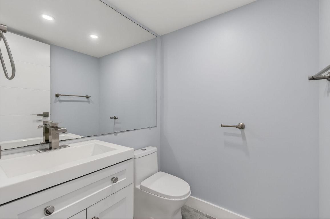 KINGS POINT MONACO CONDOS - Residential