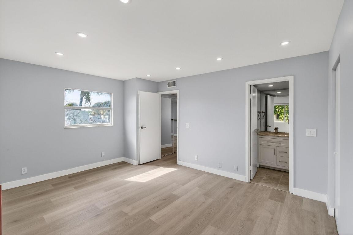 KINGS POINT MONACO CONDOS - Residential