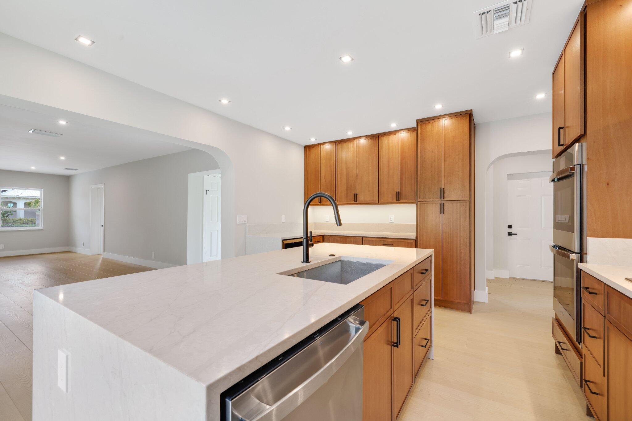 PLUMOSA PARK SEC A, B AND D - Residential