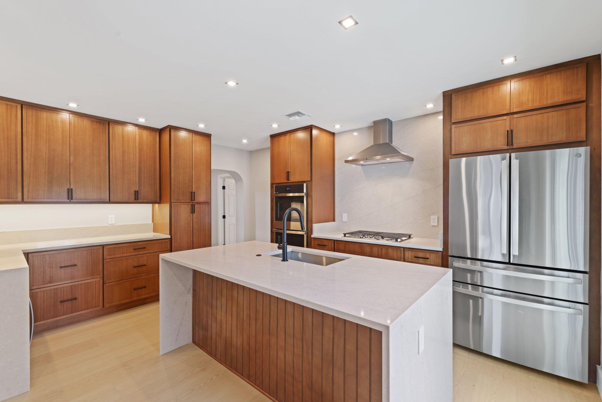 PLUMOSA PARK SEC A, B AND D - Residential