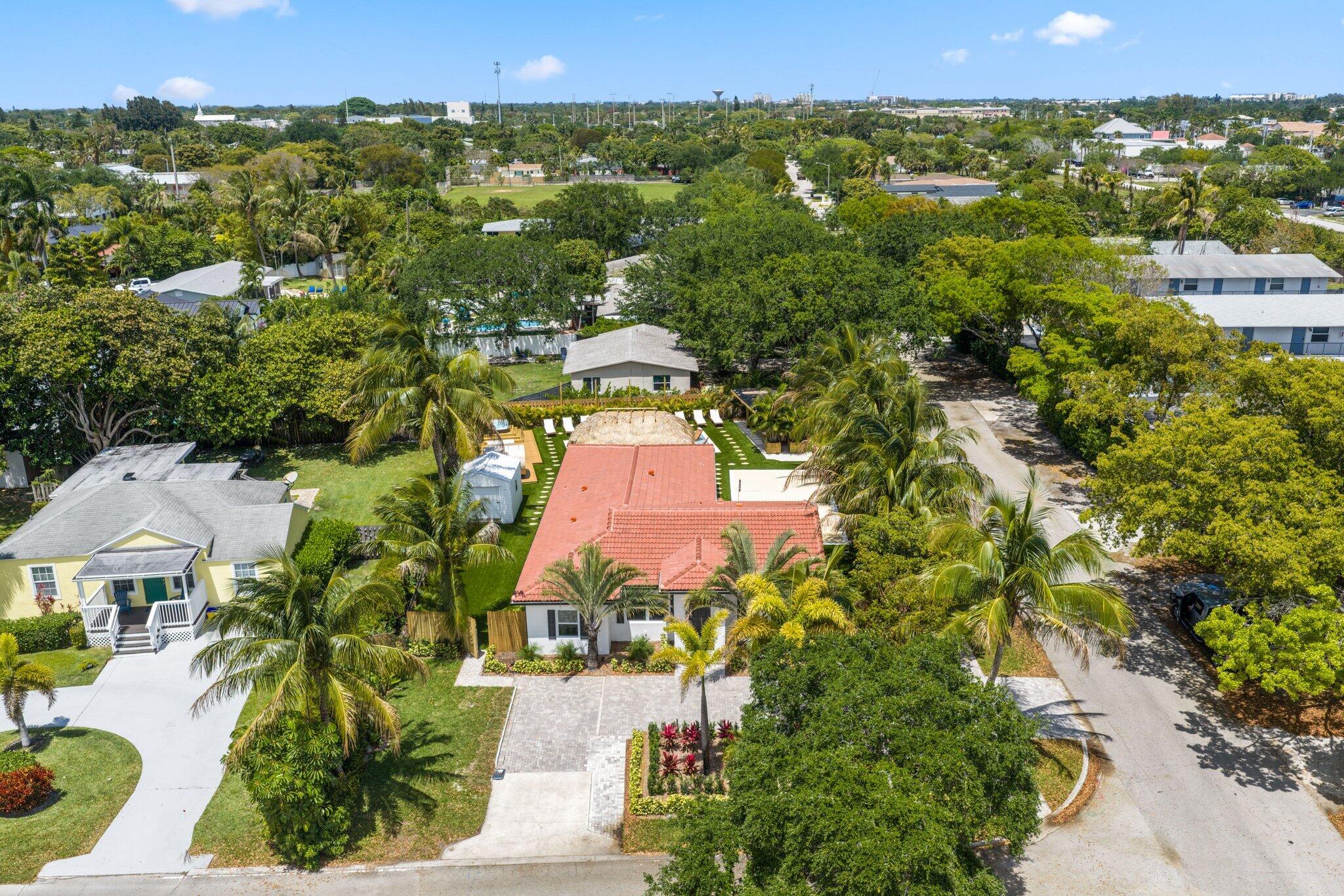 PLUMOSA PARK SEC A, B AND D - Residential