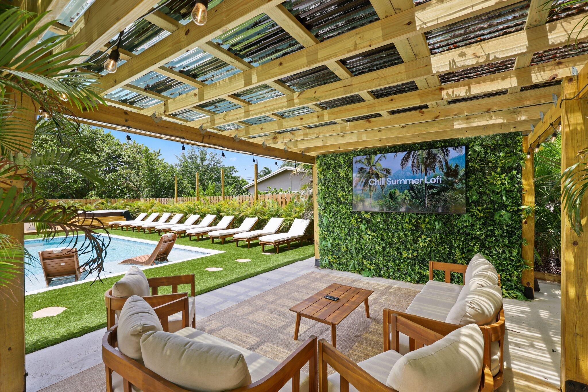 PLUMOSA PARK SEC A, B AND D - Residential