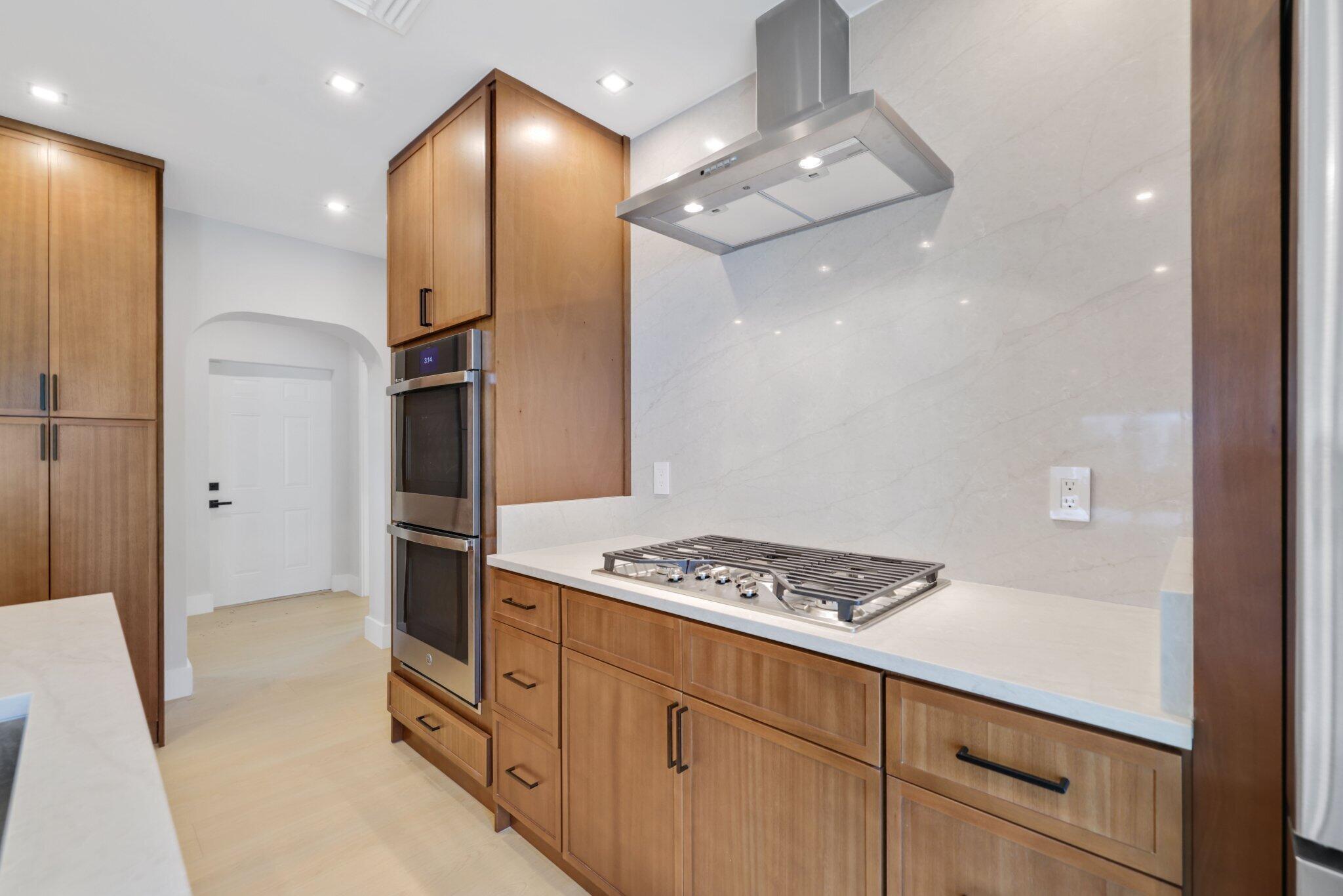 PLUMOSA PARK SEC A, B AND D - Residential
