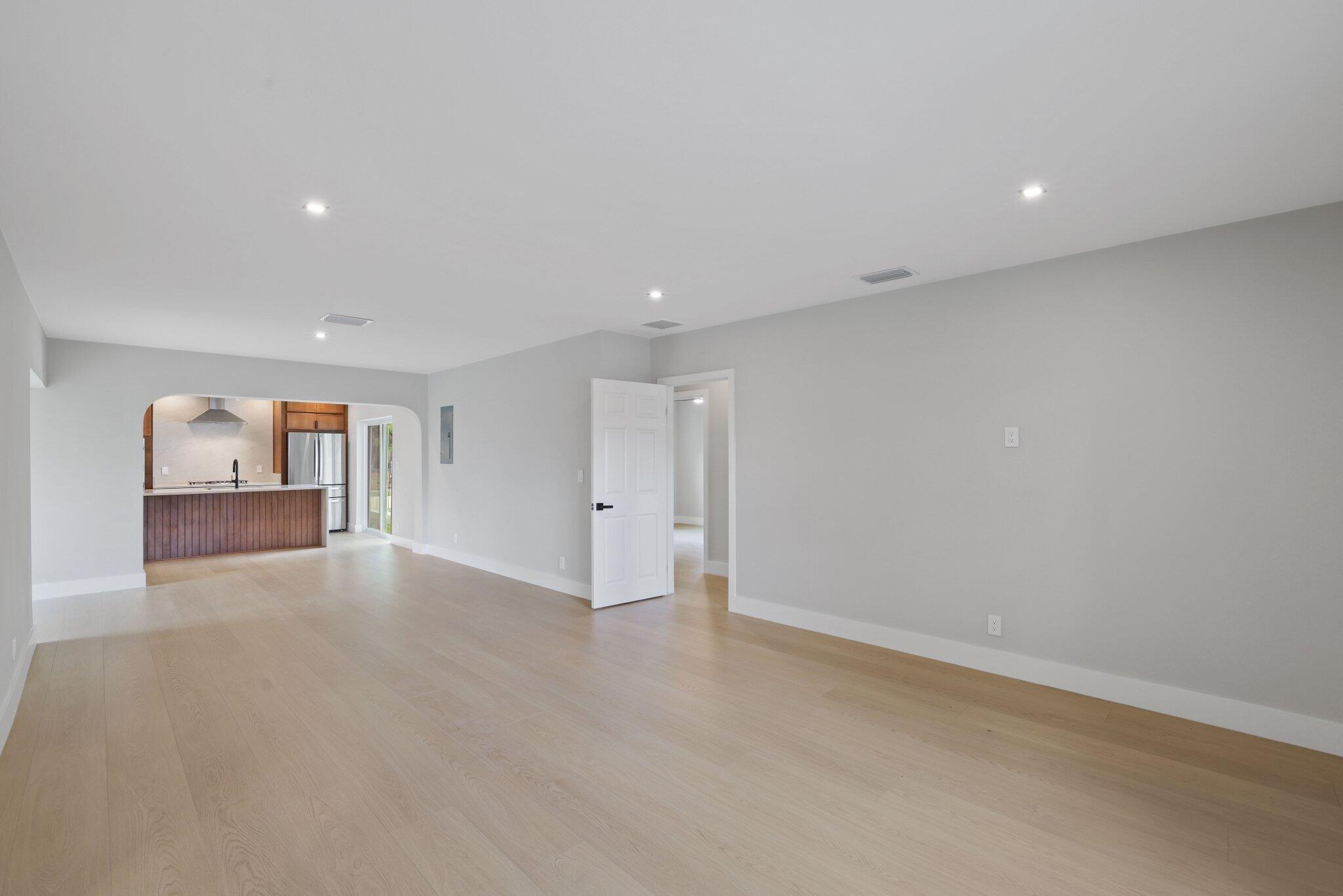 PLUMOSA PARK SEC A, B AND D - Residential