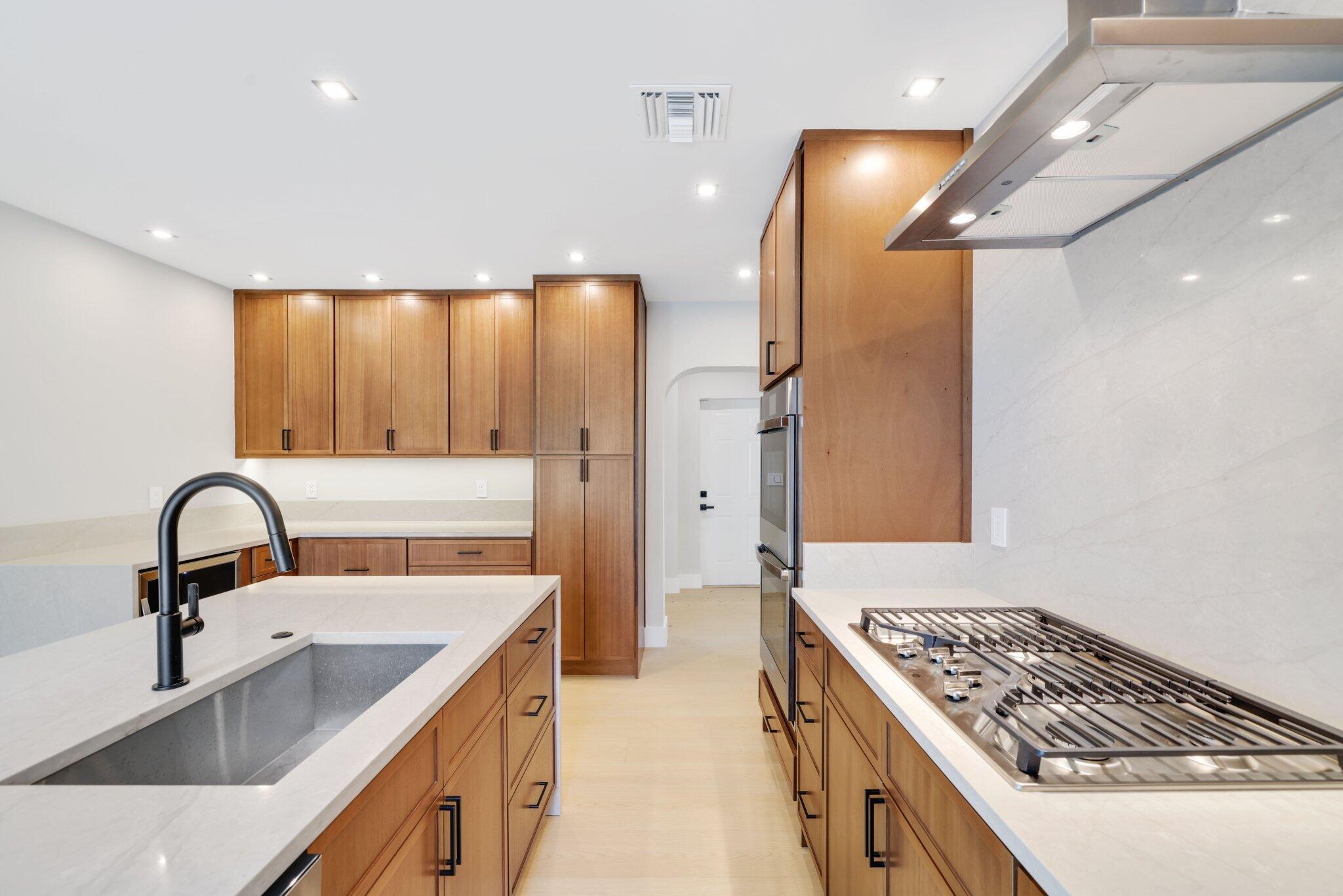 PLUMOSA PARK SEC A, B AND D - Residential