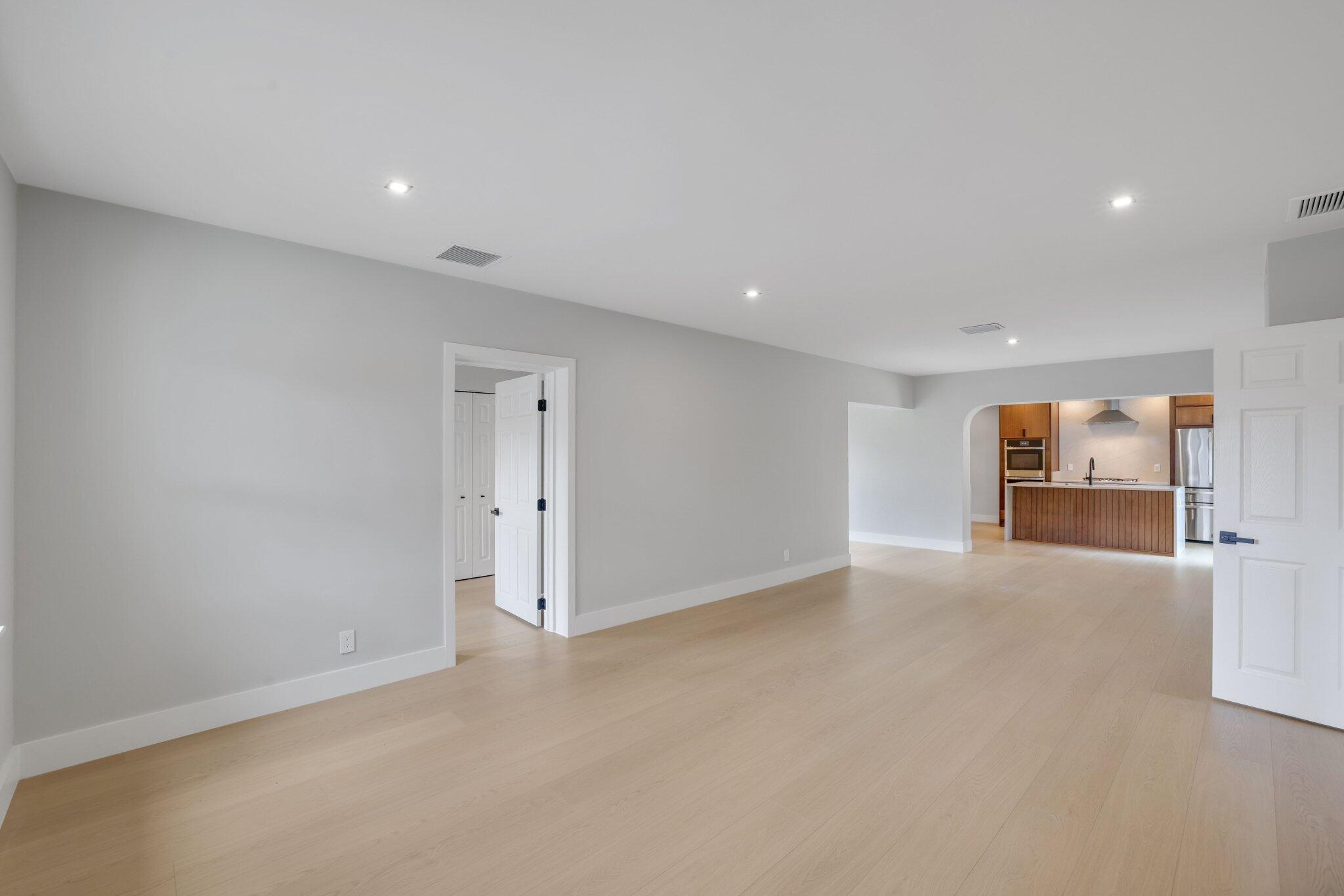 PLUMOSA PARK SEC A, B AND D - Residential