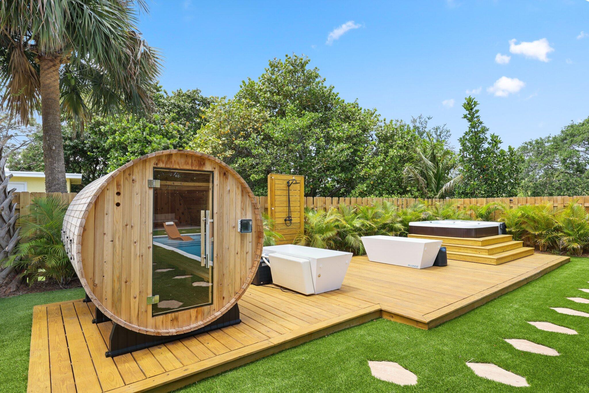 PLUMOSA PARK SEC A, B AND D - Residential