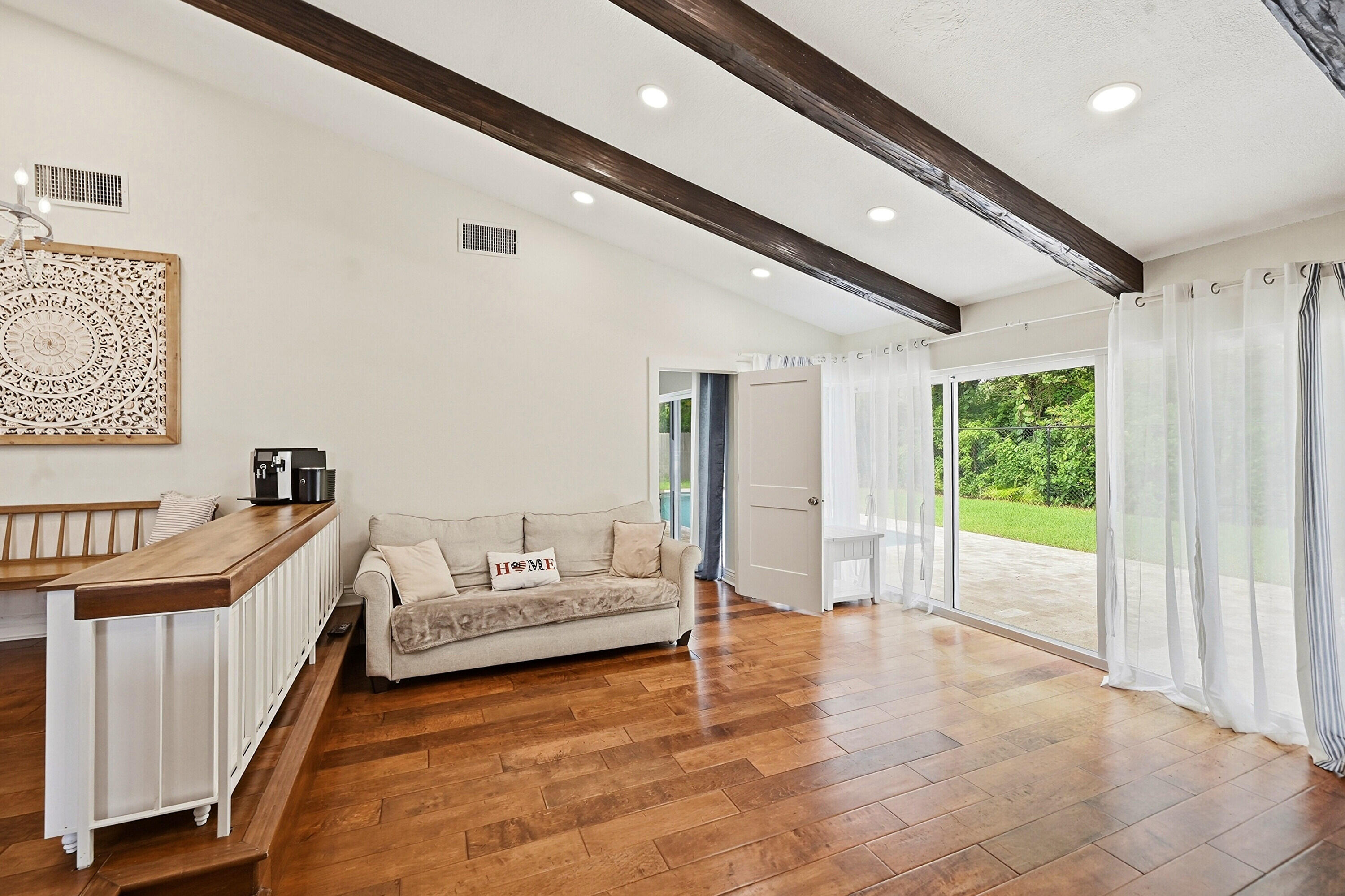 BOCA MADERA UNIT 2 - Residential