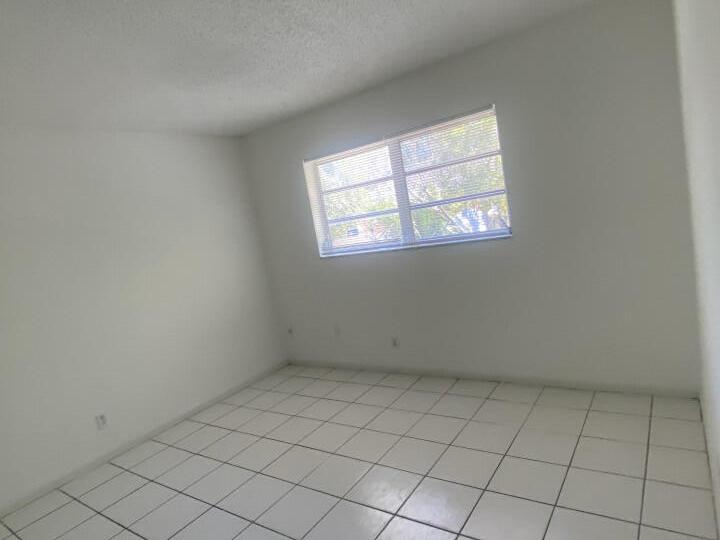 ORANGE TERRACE - Residential Lease