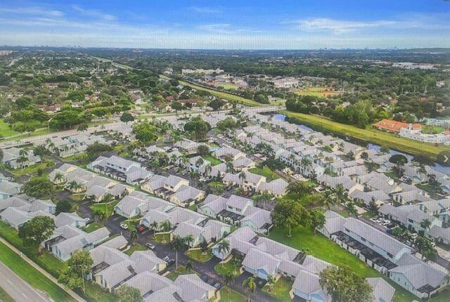 SANDALFOOT COVE SEC 12 - Residential