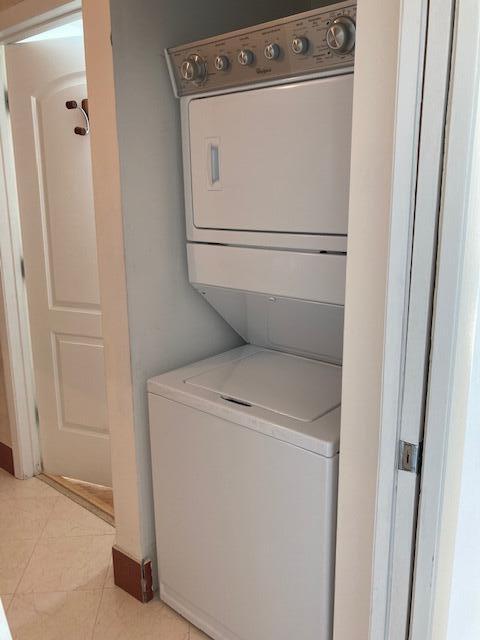 THE COSMOPOLITAN RESIDENCES ON - Residential