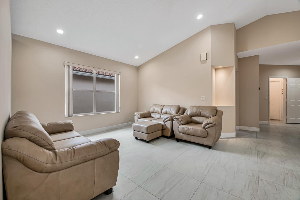 9529 Cherry Blossom Terrace