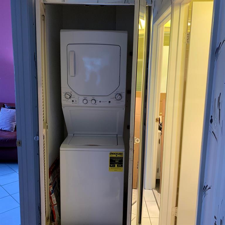 MEED RACQUET CLUB 4 - Residential