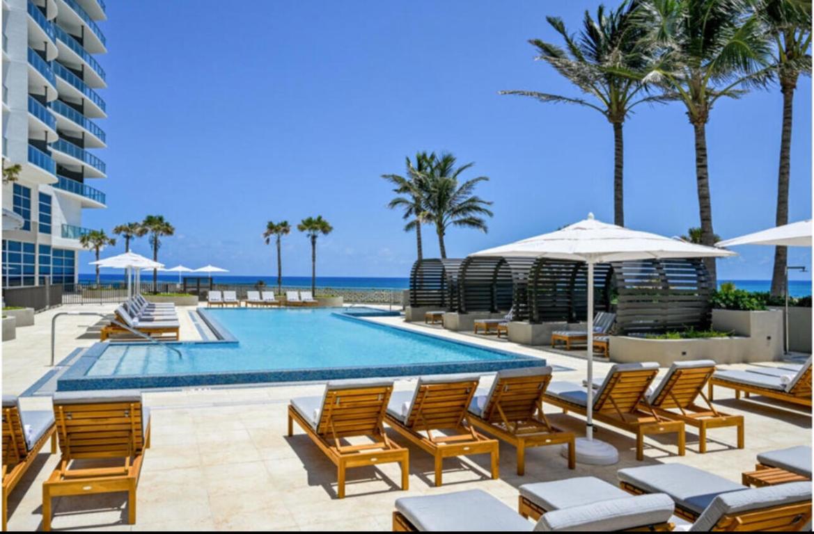 AMRIT OCEAN RESORT 2 CONDO - Residential