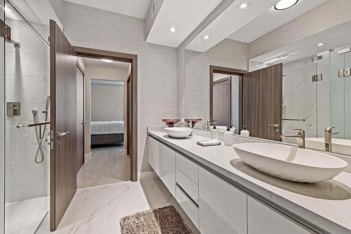 AMRIT OCEAN RESORT 2 CONDO - Residential