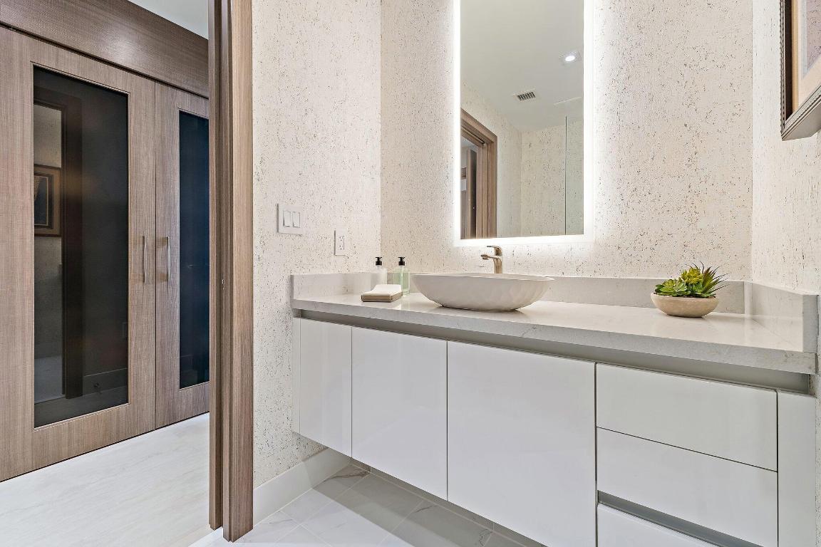 AMRIT OCEAN RESORT 2 CONDO - Residential