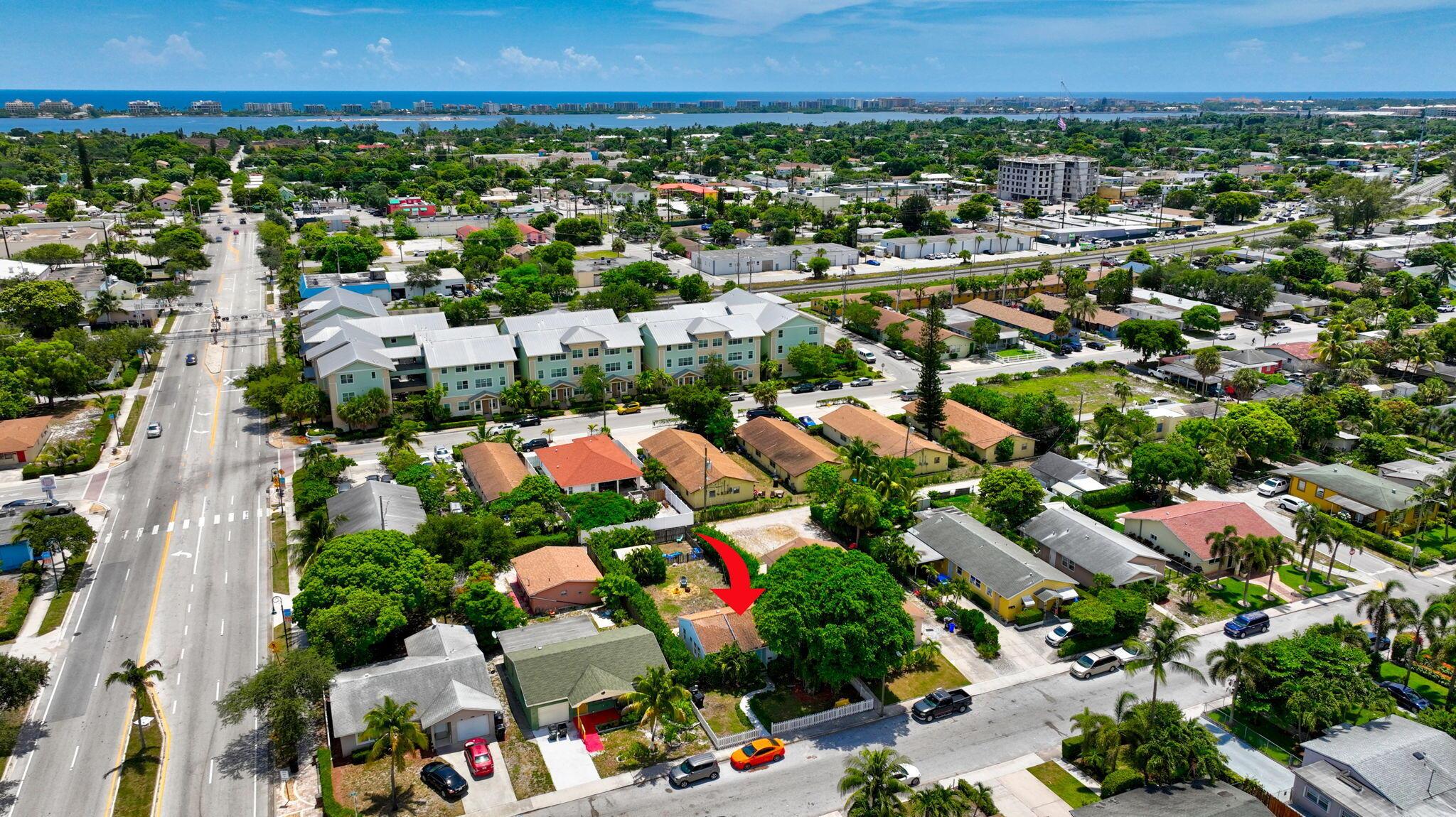 LAKE WORTH TOWN OF - Residential