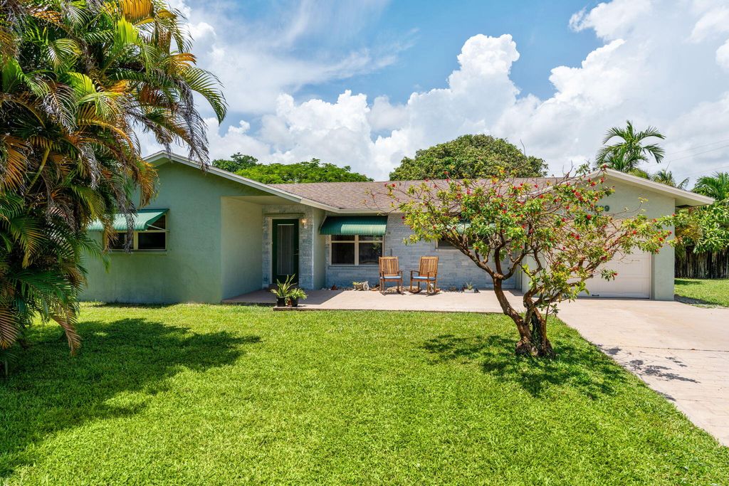 Photo of 4499 NW 2nd Avenue, Boca Raton, FL 33431 (MLS # R11113706)