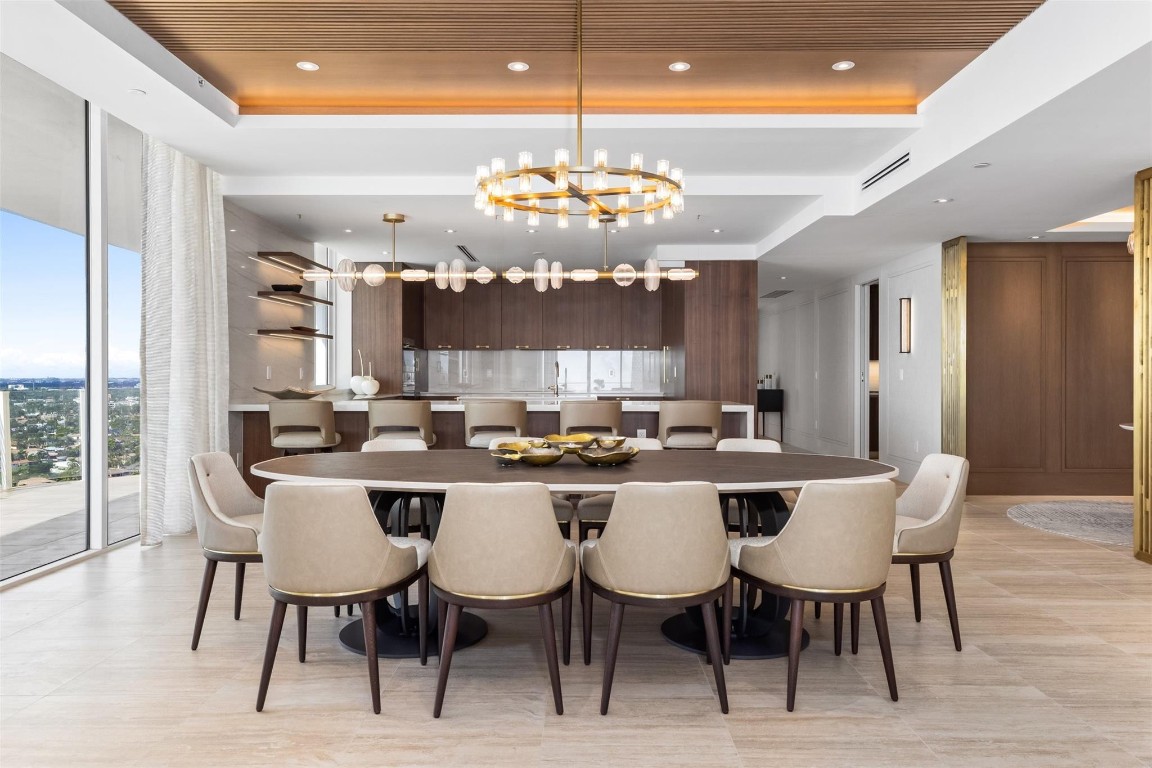 Four Seasons - Residential