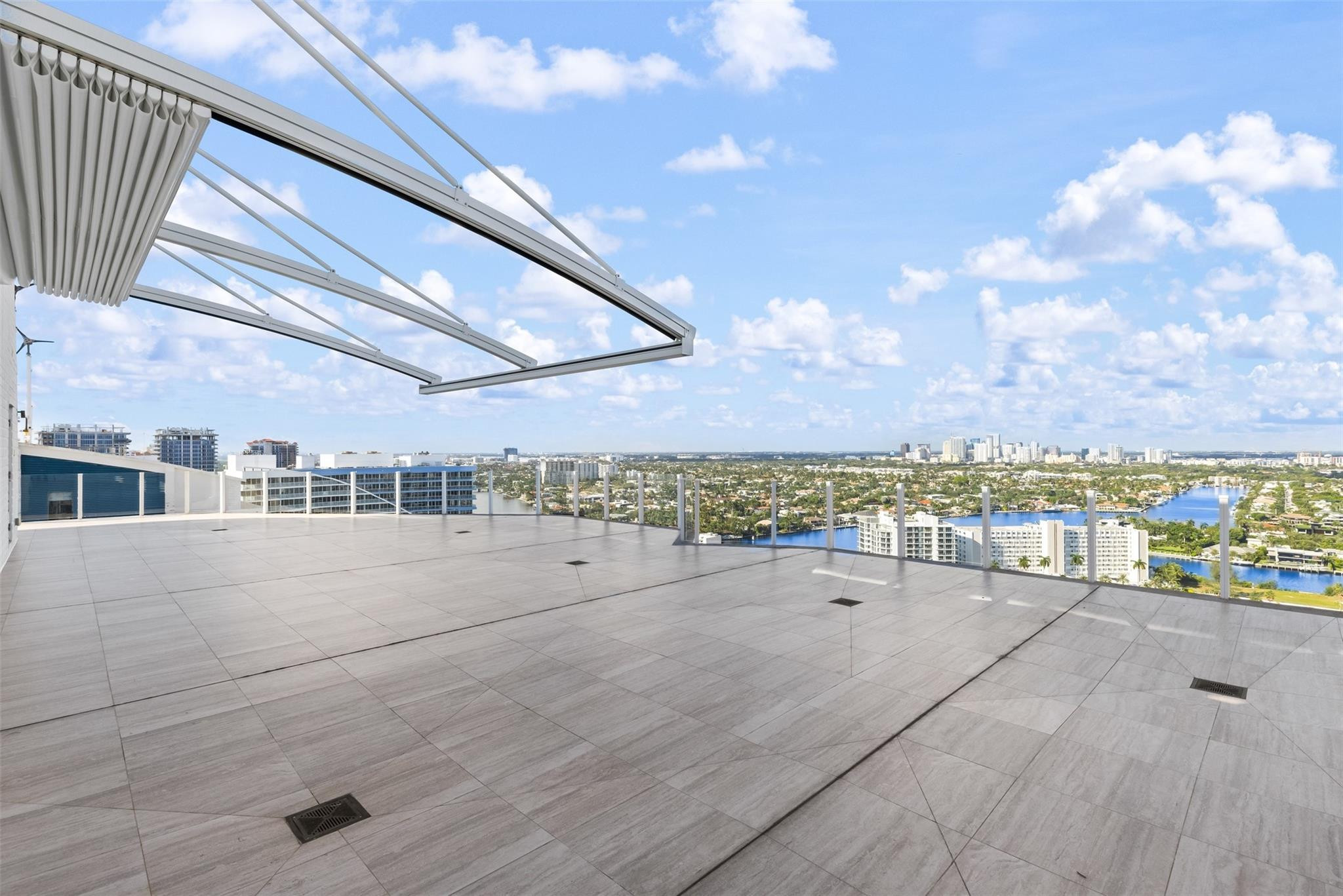 Four Seasons - Residential