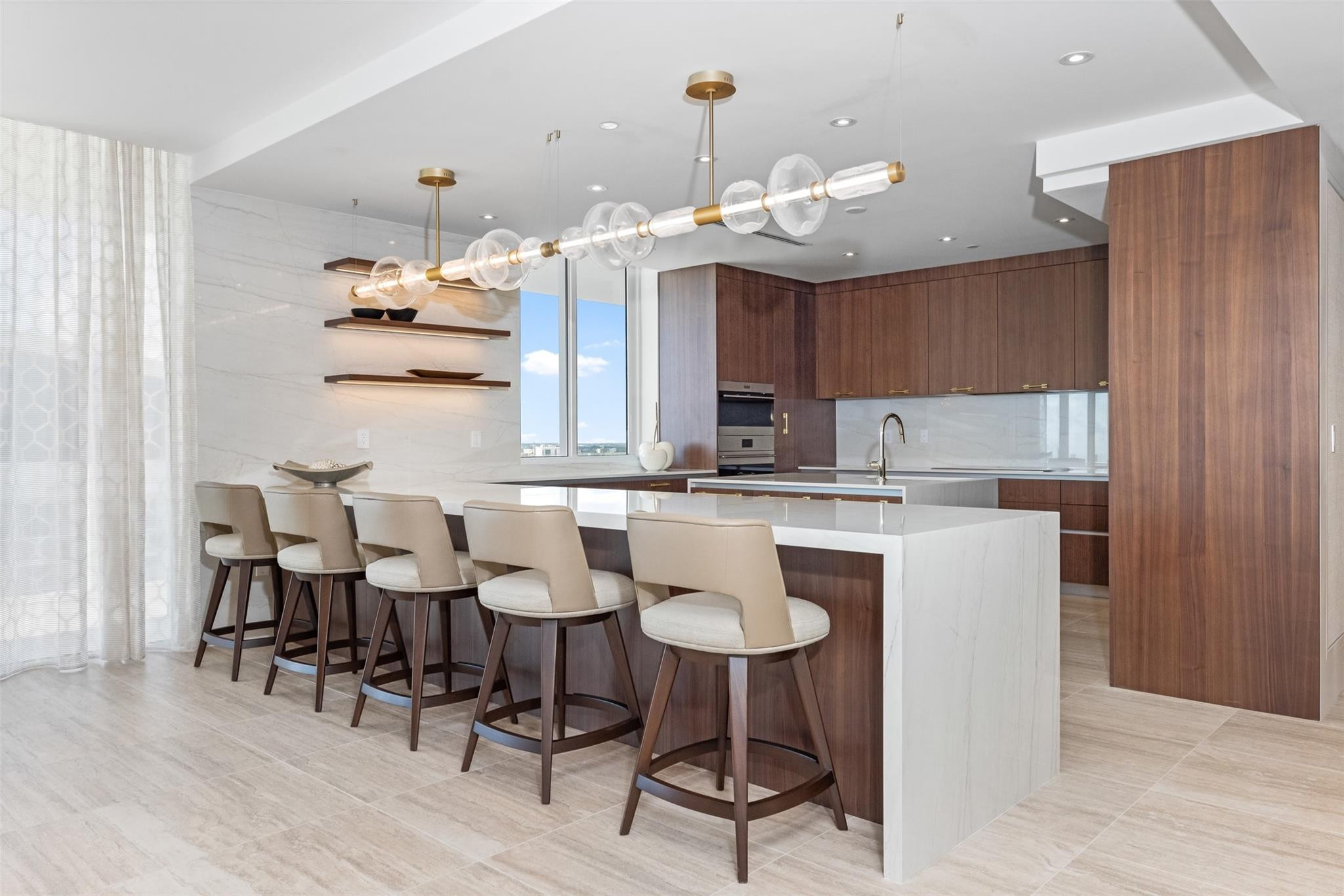 Four Seasons - Residential