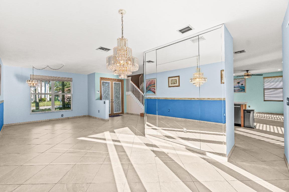 WYNDHAM LAKES NORTH - Residential