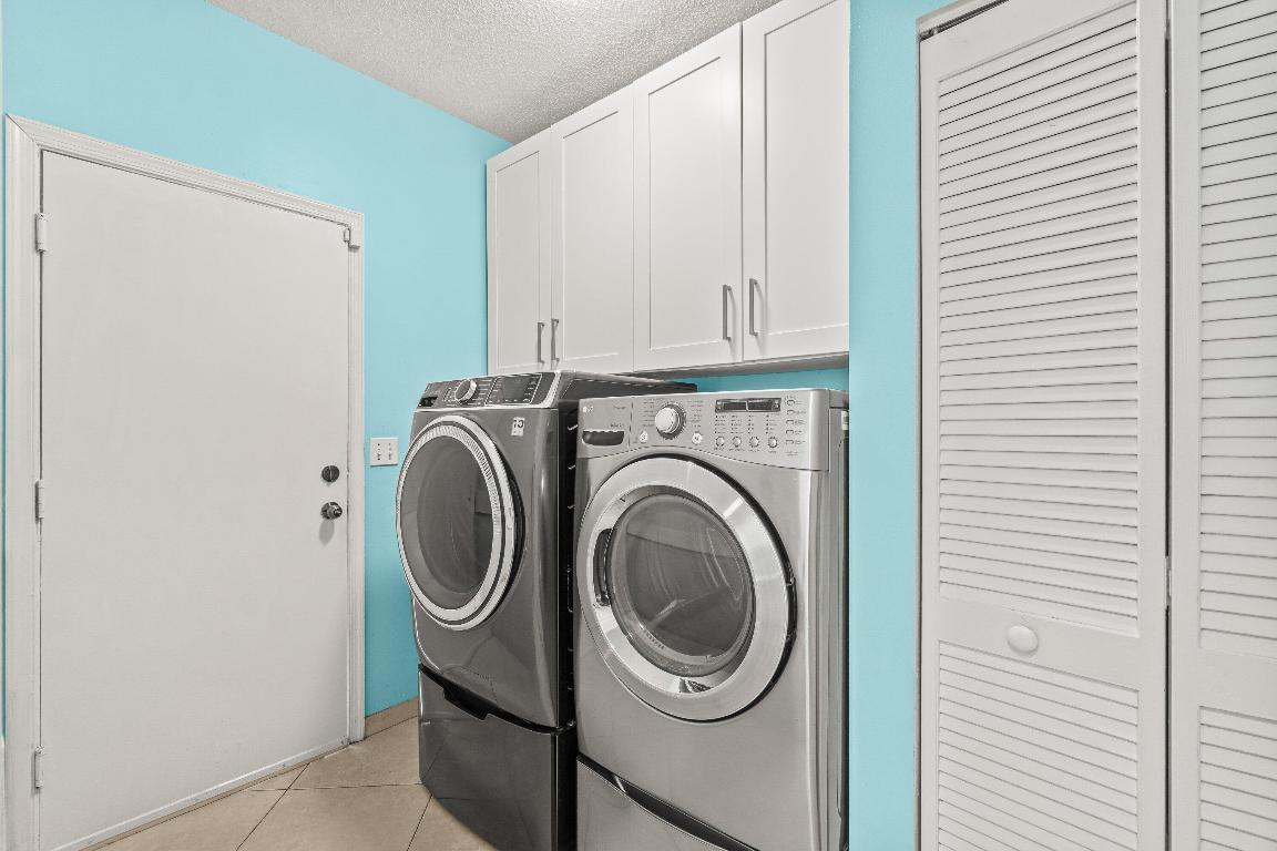 WYNDHAM LAKES NORTH - Residential