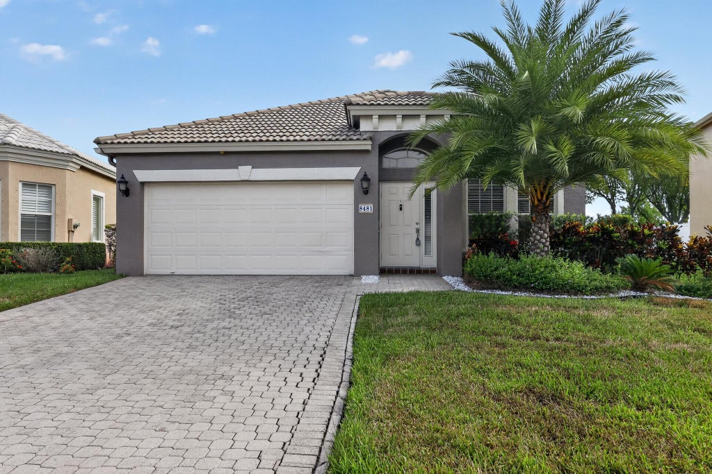 Photo of 8481 VÃ­a D Oro, Boca Raton, FL 33433 (MLS # B26059528)