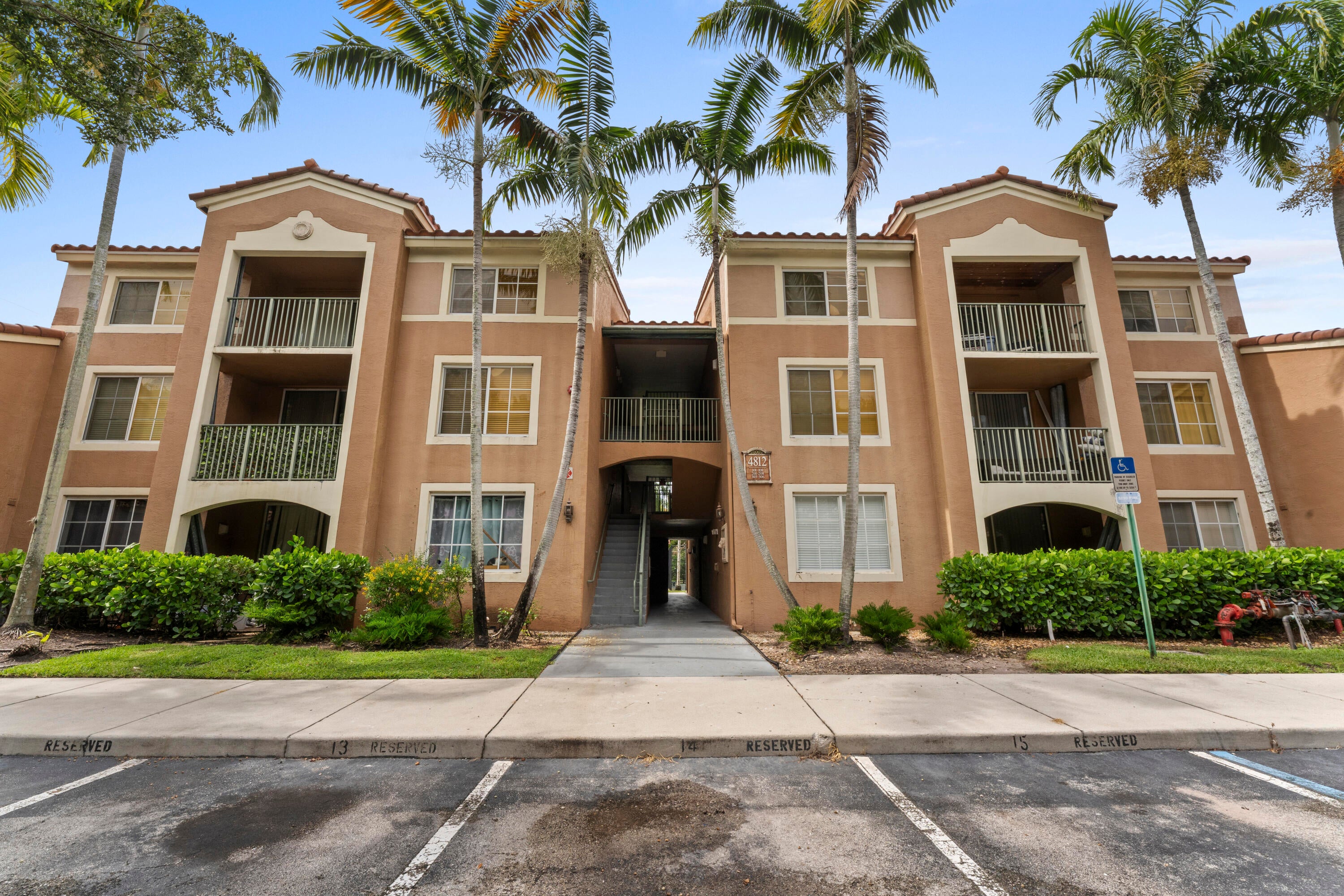 4812 N State Road 7 12205, Coconut Creek FL 33073
