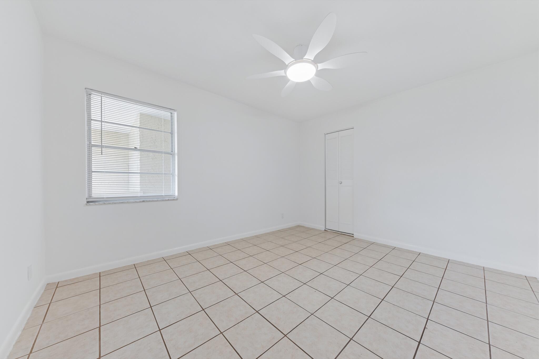 CHAROLAIS CONDO - Residential