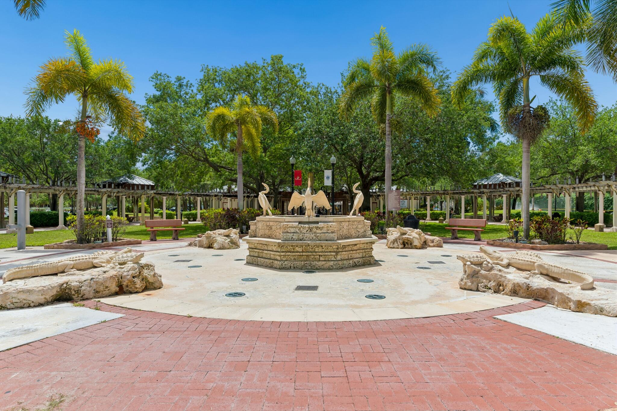 CHAROLAIS CONDO - Residential