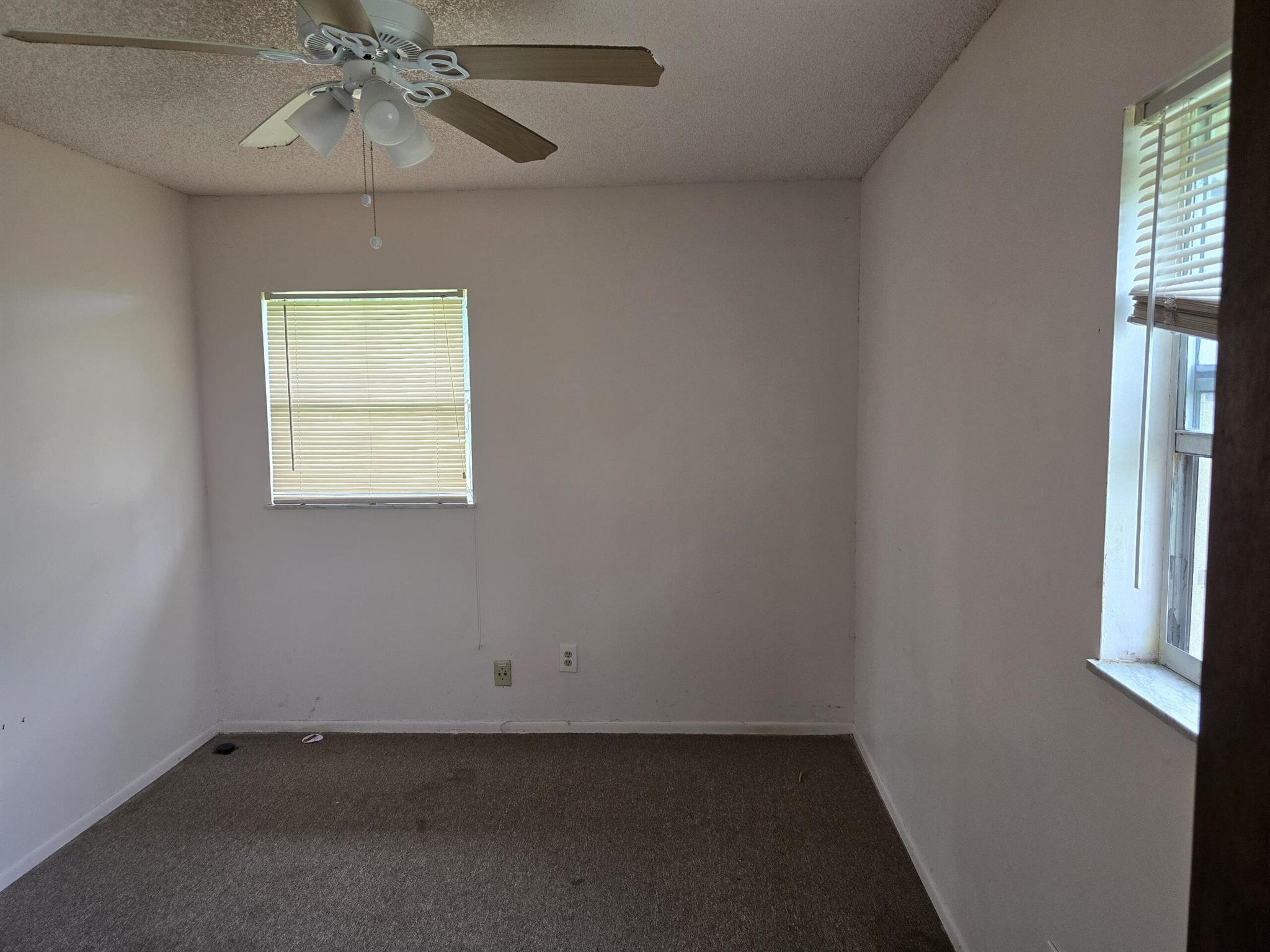 SHERATON PLAZA UNIT 3 REP - Residential