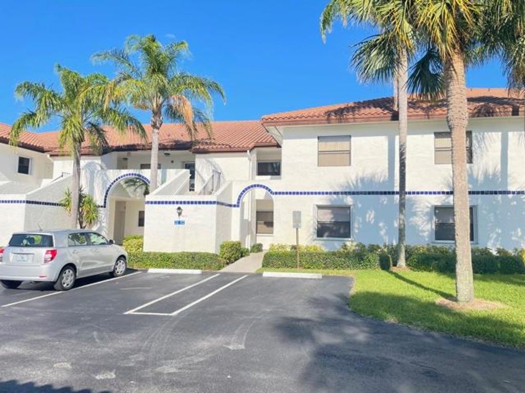 Photo of 6102 SE Landing Way #114, Stuart, FL 34997 (MLS # R10719676)