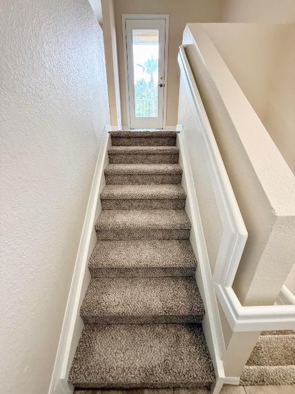 3051 SE Lexington Lakes Drive 202