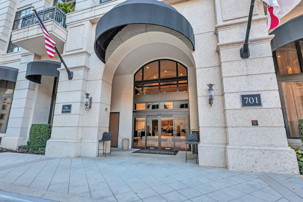 Photo of 701 S Olive Avenue #911, West Palm Beach, FL 33401 (MLS # R10960077)