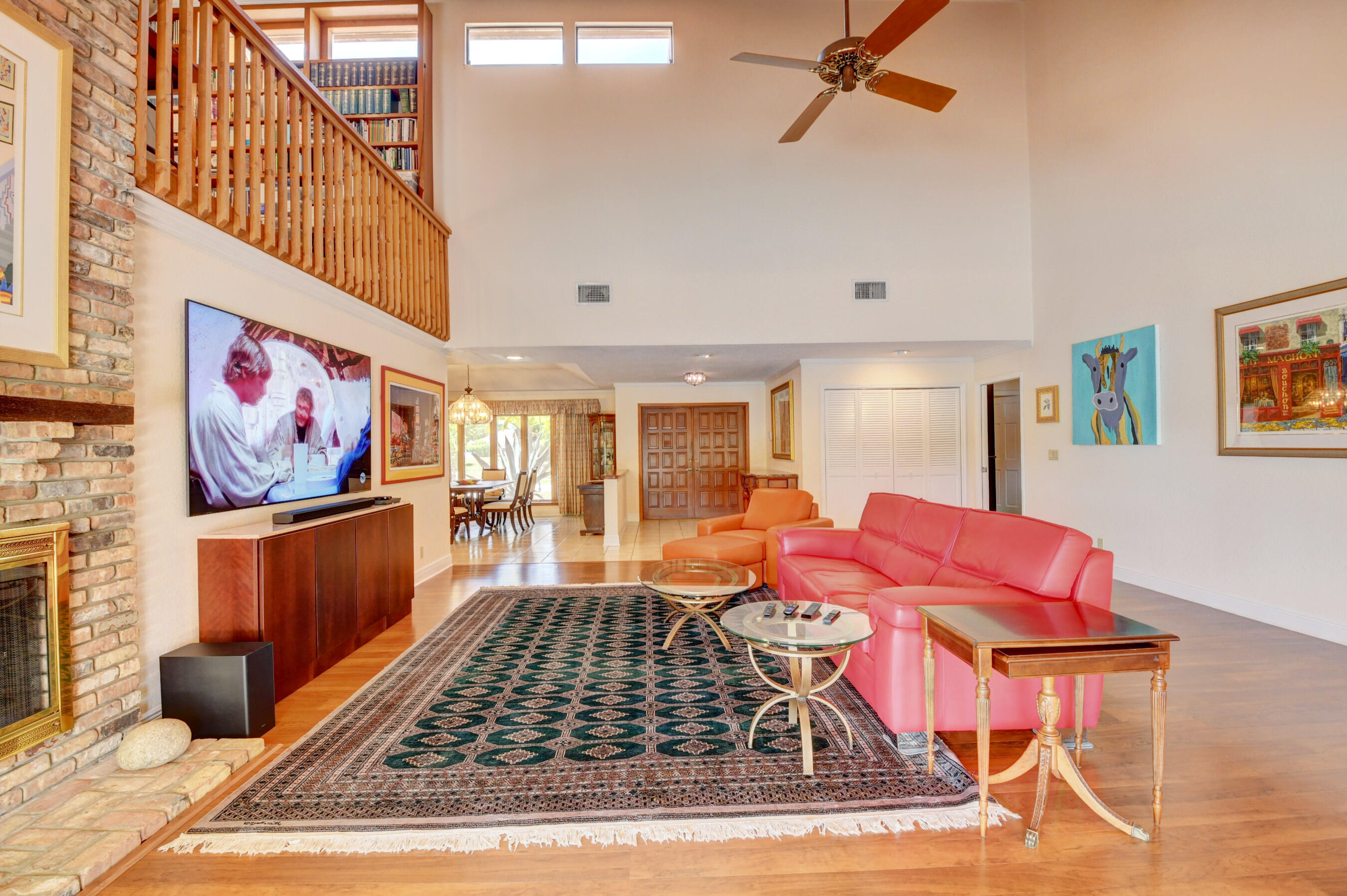 WOODFIELD HUNT CLUB - Residential