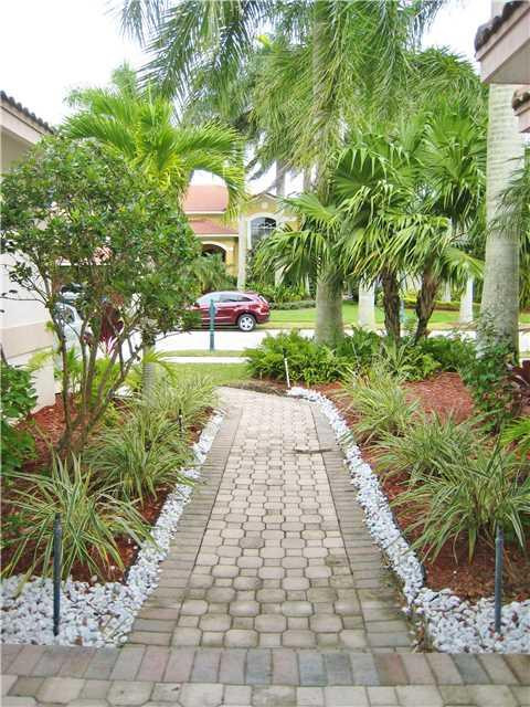 Victoria Pointe/ WHCC - Residential Lease