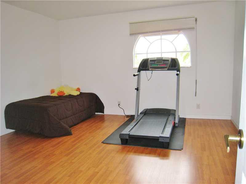 Victoria Pointe/ WHCC - Residential Lease