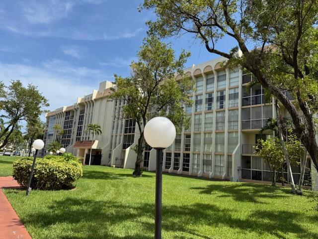 DESOTO PARK CONDO - Residential