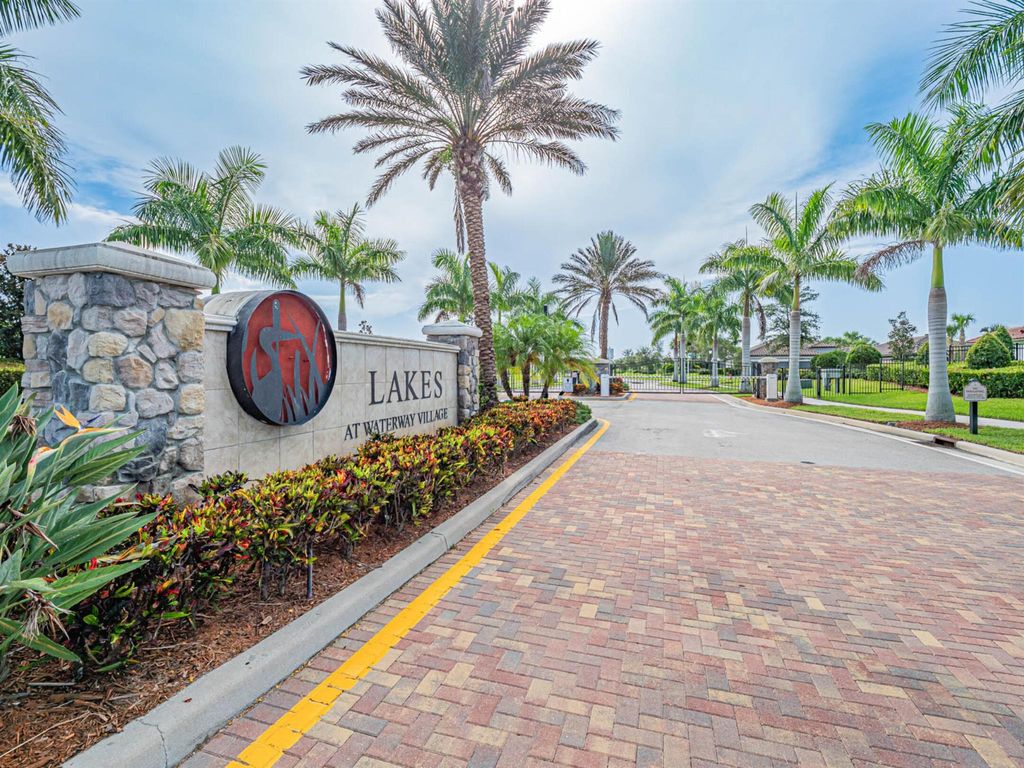 Photo of 5043 Monroe Circle, Vero Beach, FL 32967 (MLS # R10914753)