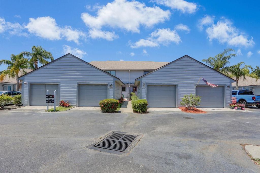 Photo of 6148 SE Georgetown Place #805, Hobe Sound, FL 33455 (MLS # R11089415)