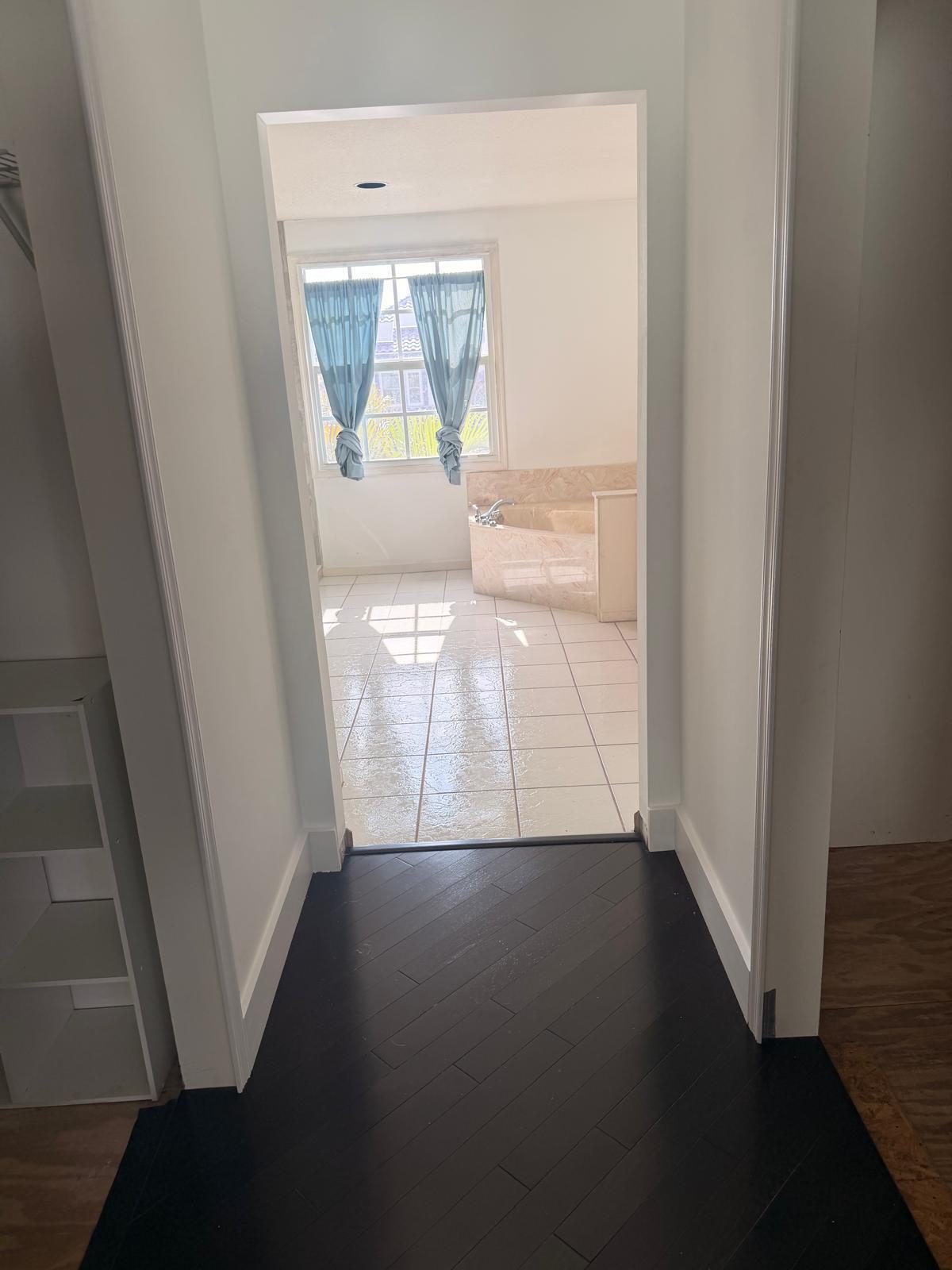 AVONDALE - Residential Lease