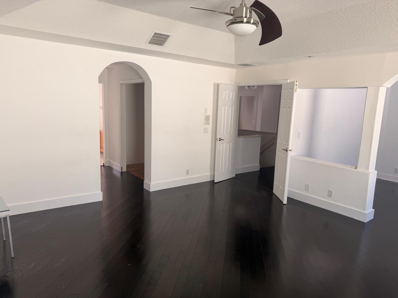 AVONDALE - Residential Lease