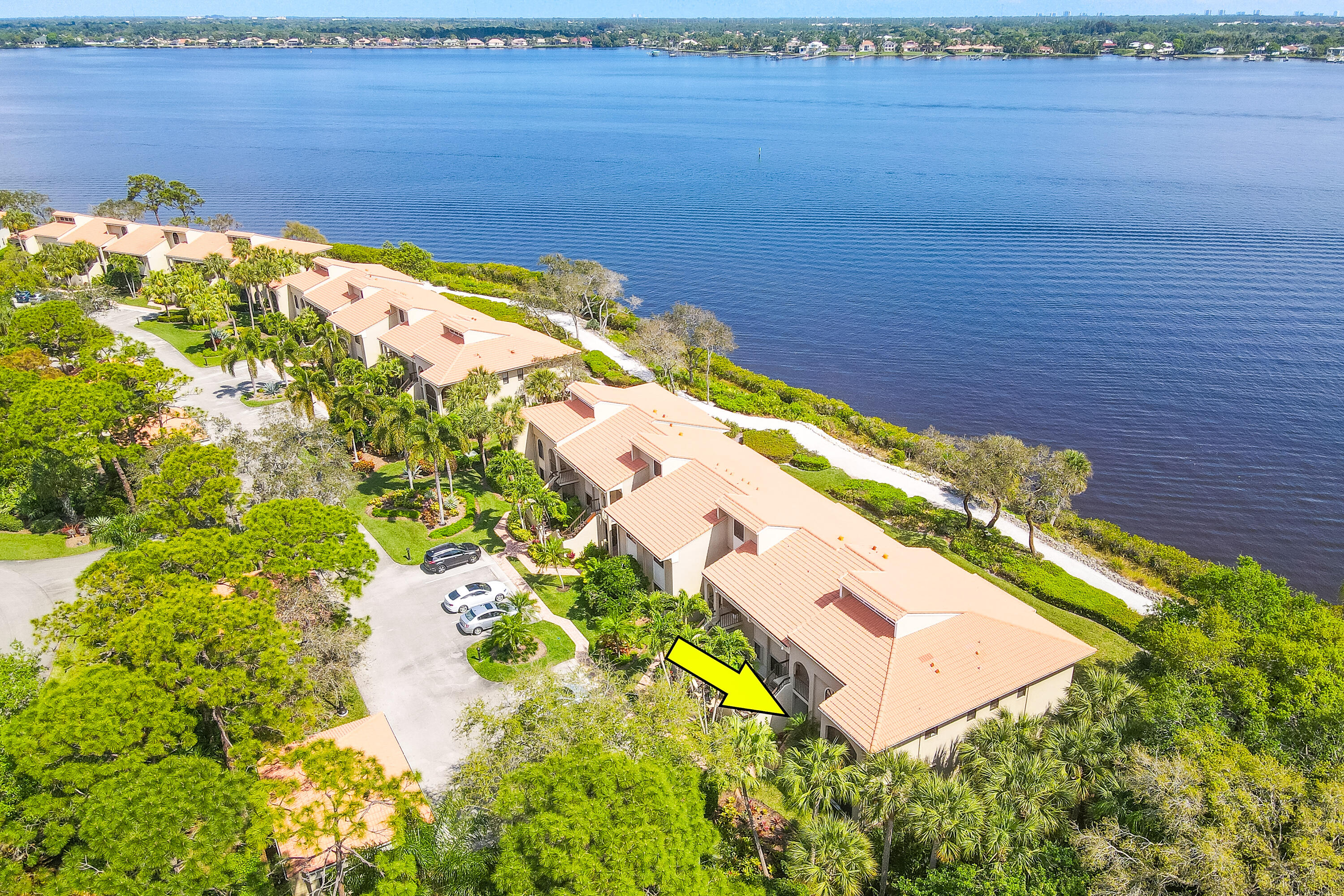 Harbour Ridge Yacht & Country Club - Bayhead Villa - Residential