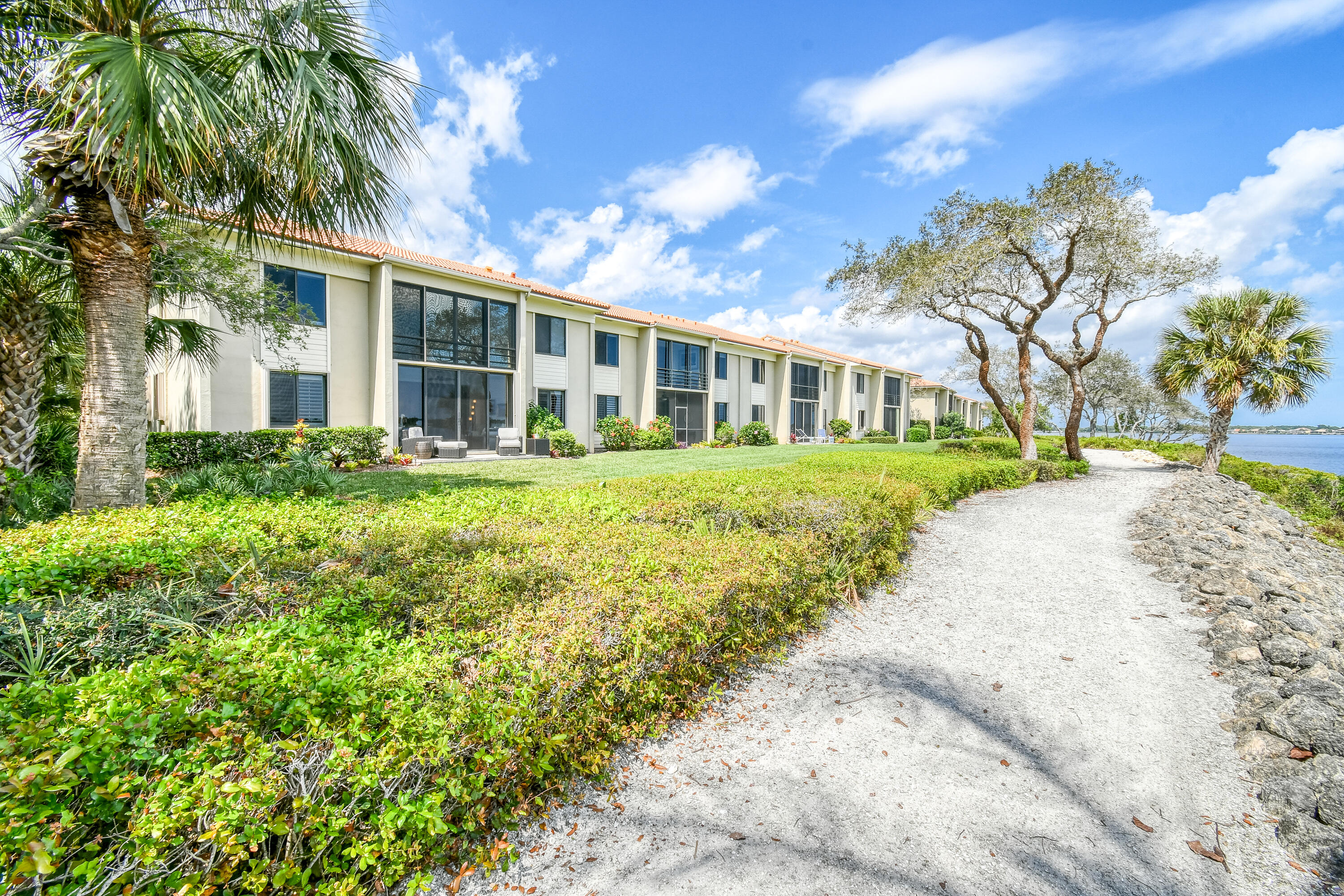 Harbour Ridge Yacht & Country Club - Bayhead Villa - Residential