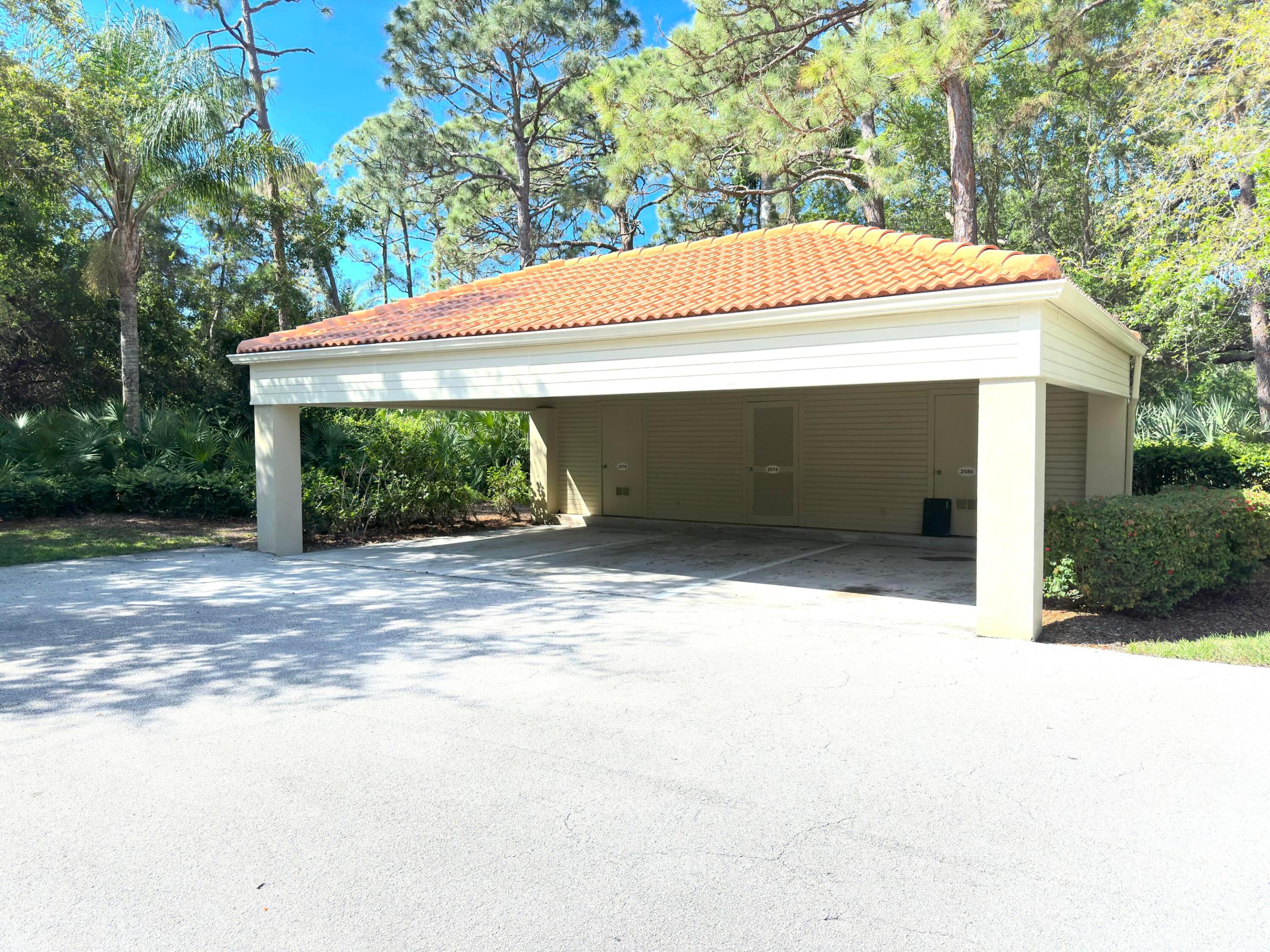 Harbour Ridge Yacht & Country Club - Bayhead Villa - Residential
