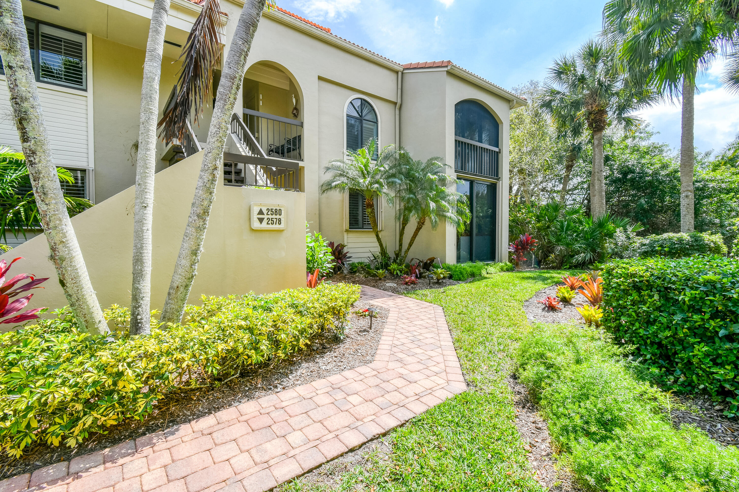 Harbour Ridge Yacht & Country Club - Bayhead Villa - Residential
