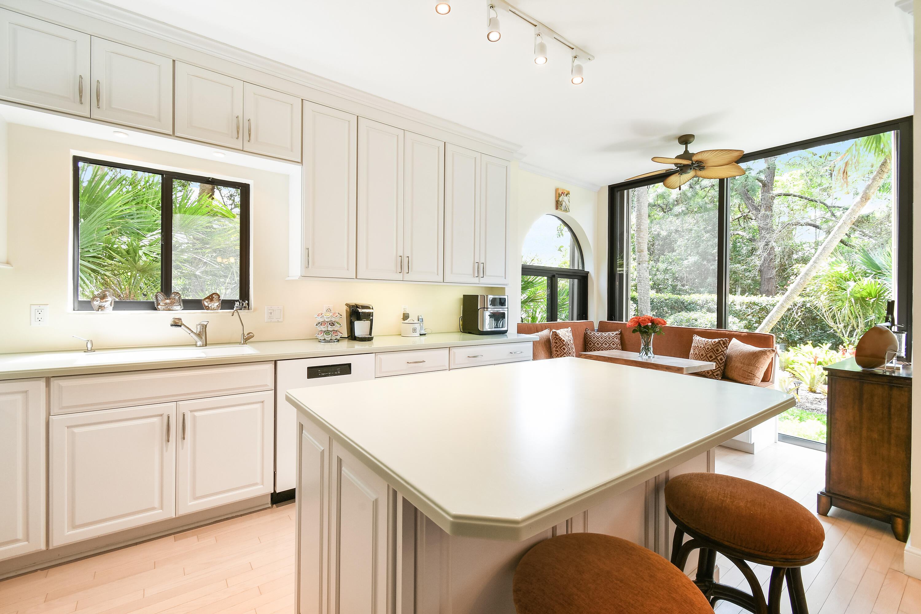Harbour Ridge Yacht & Country Club - Bayhead Villa - Residential