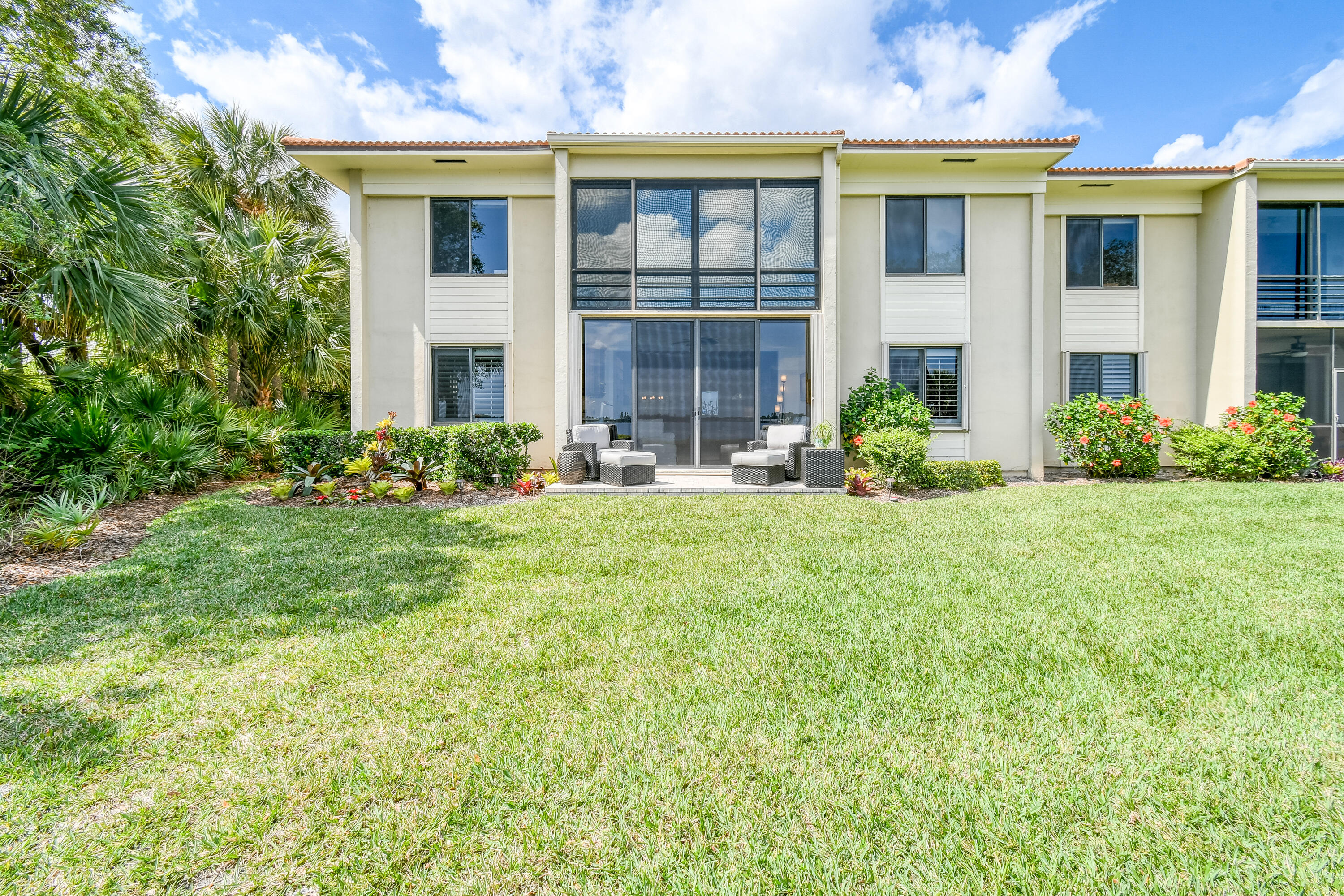 Harbour Ridge Yacht & Country Club - Bayhead Villa - Residential