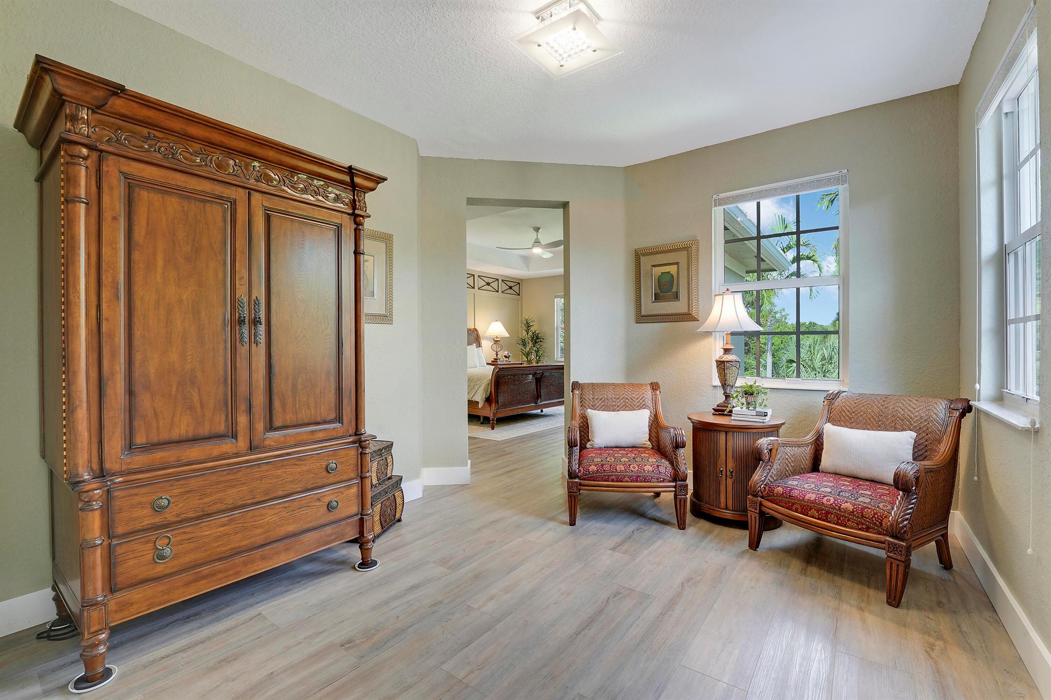 PINES ON PENNOCK LANE PUD - Residential Lease